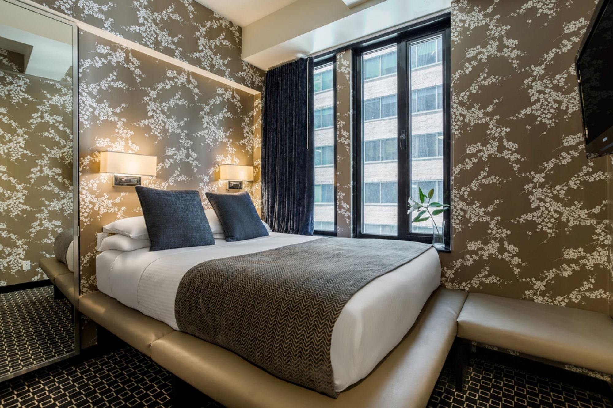 45 Times Square Hotel Ню Йорк Екстериор снимка