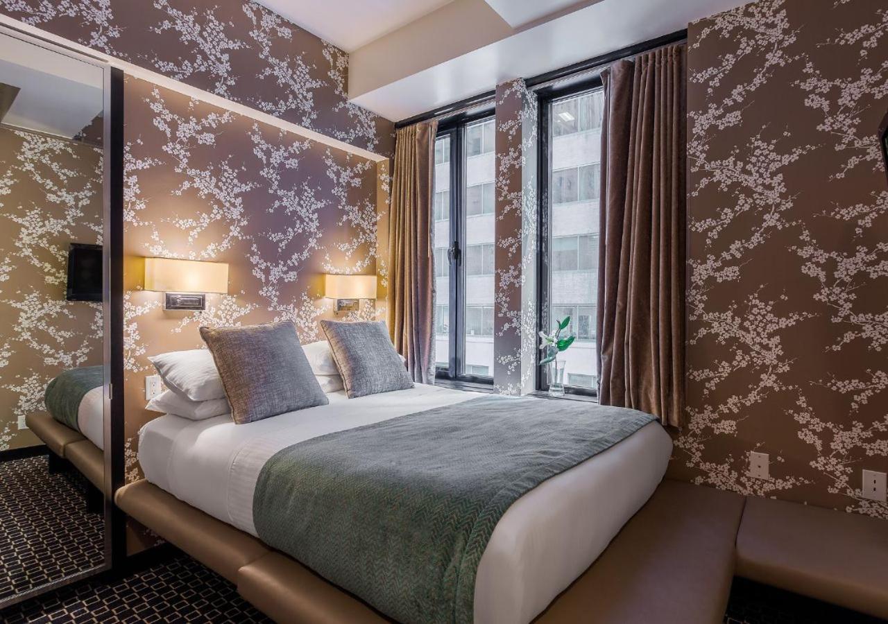 45 Times Square Hotel Ню Йорк Екстериор снимка