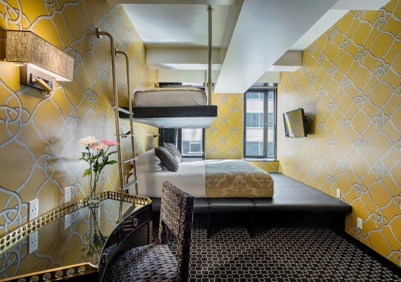 45 Times Square Hotel Ню Йорк Екстериор снимка