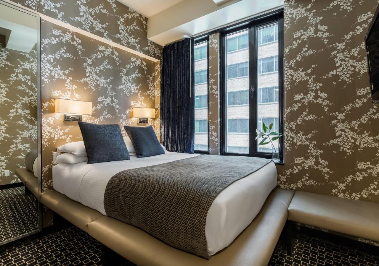 45 Times Square Hotel Ню Йорк Екстериор снимка