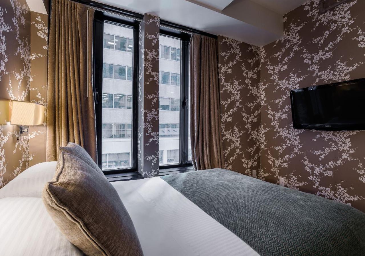 45 Times Square Hotel Ню Йорк Екстериор снимка