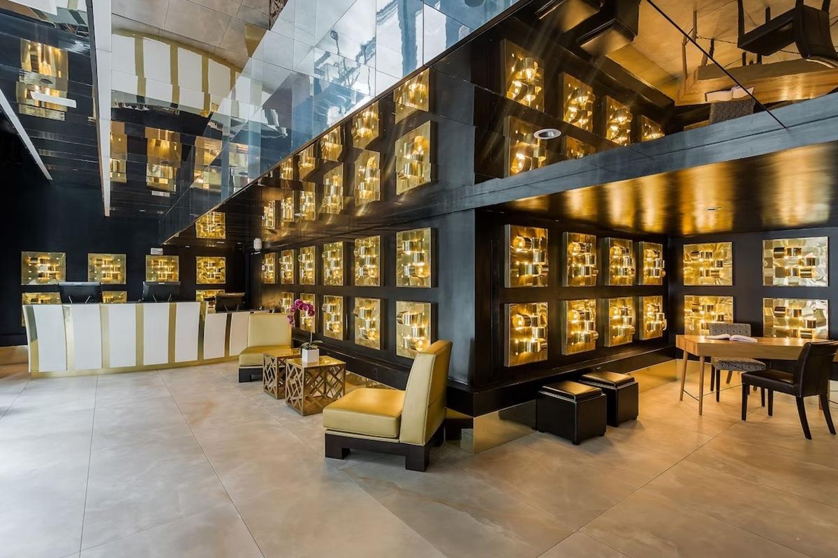 45 Times Square Hotel Ню Йорк Екстериор снимка